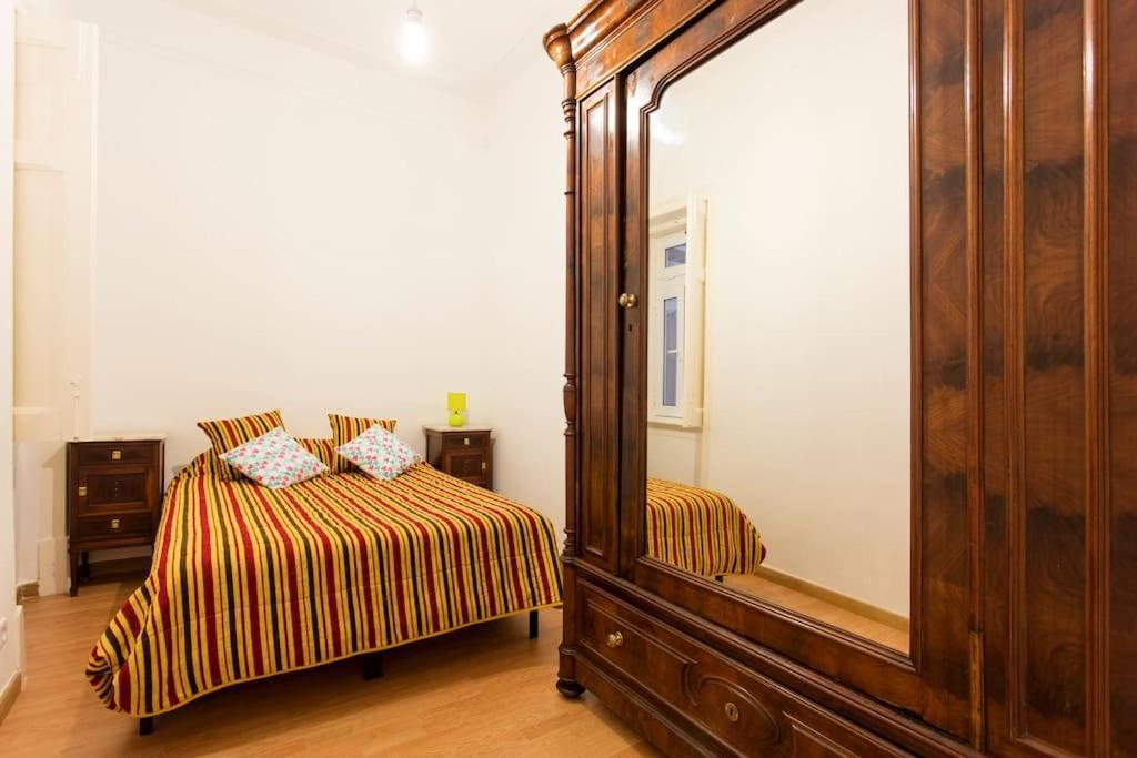 Apartamento Charm @ The Very Heart Of *