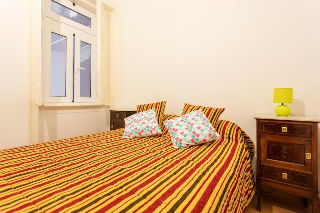 Charm @ The Very Heart Of Apartamento *